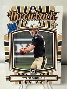 2025 Panini Donruss Tyler Shough Rated Rookie Throwback Insert 🏈Saints🏈 - Bild 1 von 2