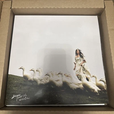 KACEY MUSGRAVES DEEPER INTO THE WELL BAD WORLD GREEN LIQUID VINYL DELUXE NEW - Image 1 of 4