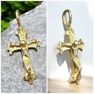 Vintage Solid 14k yellow Gold Jesus Crucifix Cross Pendant For Necklace - Picture 1 of 14