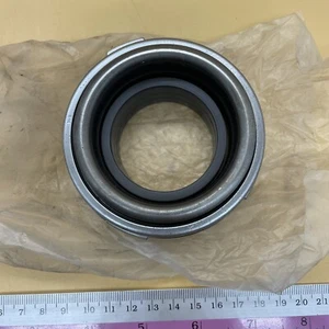 ZA-68TKB4701B NSK 3J0610 Mitsubishi Canter Clutch Release Bearing (No Box) NOS - Picture 1 of 8