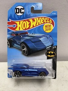 2019 Hot Wheels Batmobile Blue #17 17/250 Batman 2/5 DC Comics Die Cast Car New - Picture 1 of 15