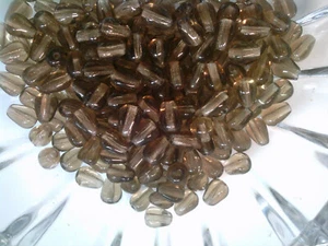 Vtg 100 TRANSPARENT TAUPE PRESSED TEAR DROP GLASS BEADS 5X7mm #102019p - Picture 1 of 3