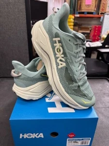 Neu, HOKA Challenger 8, Größe 12 / 2E Weite, Farbe - Mintgrün - Bild 1 von 8