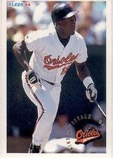 1994 Fleer Baseball #3 Mike Devereaux