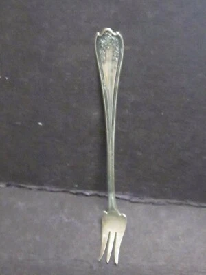 Sterling SSMC SAART BLOSSOM COCKTAIL FORK  5 1/2"  13 GR No Mono - Изображение 1 из 3