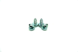 4x CHROME SCREWS FOR BOSS - ELECTRO HARMONIX AND IBANEZ - Picture 1 of 1