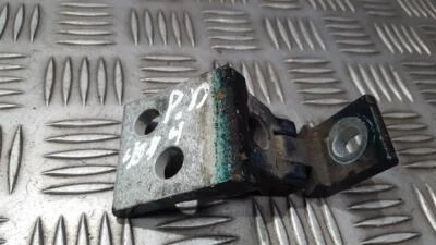 Bisagra puerta delantera Volkswagen Golf 1995 usada, genuina #474570-12 Foto 1 de 4