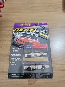 Johnny Lightning Stock Car  Legends #21 Donnie Allison Mercury  1:64 Diecast. - Picture 1 of 4