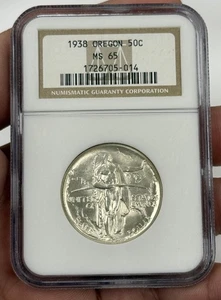 1938 Oregon commemorative half dollar, NGC MS65; #2299 - Picture 1 of 4