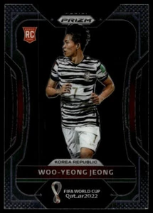 2022 Panini Prizm FIFA World Cup Qatar #141 Woo-yeong Jeong - Picture 1 of 2