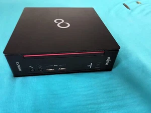 Fujitsu Esprimo Q556/2 i5-7400 8GB M2 NVMe 256GB SSD Windows Pro WLAN Bluetooth - Bild 1 von 2