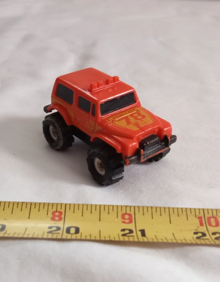 Jeep Renegade Schaper Stomper Mini #78 vintage años 80 4x4 2,5" McDonald's. Foto 1 de 4