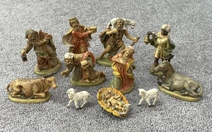 VINTAGE NATIVITY MANGER FIGURES SET OF 11 PIECES/NO MANGER/MADE IN ITALY - Picture 1 of 21