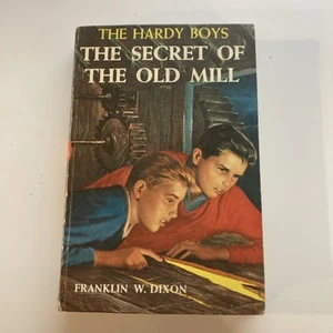 HARDY BOYS #03: THE SECRET OF THE OLD MILL by Franklin W. Dixon 1960C Printing - Foto 1 di 8