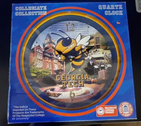 Officially Licensed NCAA Georgia Tech Quartz Clock Vintage 1990's "See Disc" Cover