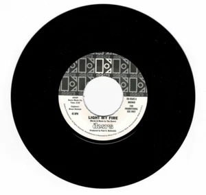 The Doors -Light My Fire-7" Vinyl (Elektra Promo Pressing 2010) Mint Condition - Imagen 1 de 6