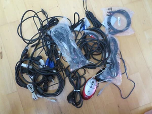 Konvolut: 27 PC-/ Smartphone-Kabel-, Funkmaus, Earphone, Scart etc. - ansehen!!! - Bild 1 von 5