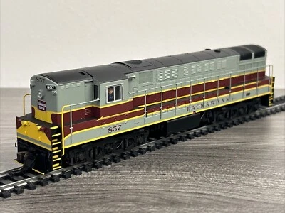ATLAS HO #7754 Train Master Phase 1 Diesel Locomotive Lackawanna #857 w/DCC! - Image 1 of 4