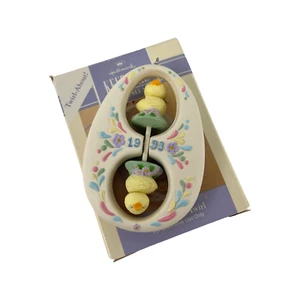 Hallmark Ornament Easter Chicks-on-a-Twirl Rotates VTG 1993 Springtime Keepsake - Picture 1 of 6