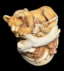 HARMONY KINGDOM FAUX PAW LIONS ENGLAND 1993 CRUSHED MARBLE TRINKET BOX  - Picture 1 of 7