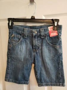 Wrangler Shorts Boys 6 Denim Jean Adjustable Waist Medium Wash Pocket NWT - Picture 1 of 2