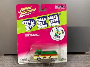 JOHNNY LIGHTNING VOLKSWAGEN TYPE 2 TRUCK PEZ - Picture 1 of 1