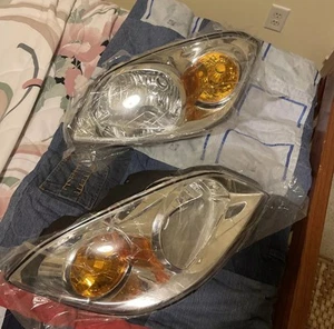Headlight Set For 2005-2010 Chevrolet Cobalt 07-09 Pontiac G5 Left and Right - Bild 1 von 1