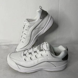NEW Easy Spirit Women’s 11M Roadrun White/Light Gray Cusion Comfort Walk Run - Picture 1 of 12
