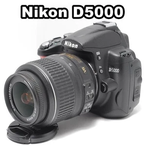 Fewer shooting times Nikon D5000 Great for picnics and travel Image stabilizatio - Picture 1 of 12