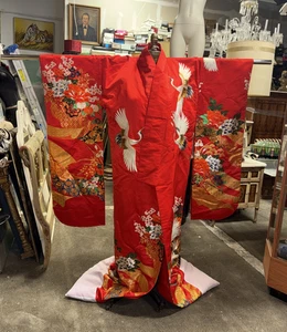 Kimono japonés UCHIKAKE hecho de seda hecho en Japón 77 pulgadas boda - Imagen 1 de 8