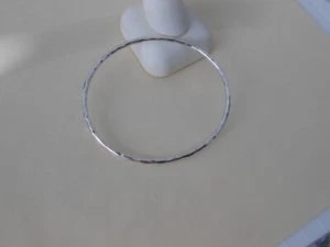Ippolita Silver Classico Hammered Oval Bangle Bracelet Size 2 (Thin) - Picture 1 of 14