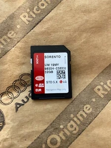 Genuine Kia Sorento Navigation Sat Nav SD Card Europe Maps 96554-C5EC0 UM 19MY - Picture 1 of 3