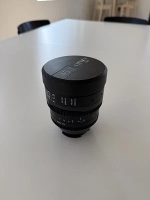 IRIX Cine 21mm T1.5 Cine Lens (Canon EF, Feet) - Image 1 of 3