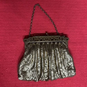 Vintage signierte WHITING & DAVIS goldfarbene Netztasche Riemen Handtasche - Bild 1 von 8