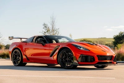 2019 Chevrolet Corvette ZR1 2dr Coupe w/1ZR - Image 1 of 4