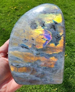 Muestra independiente pulida de labradorita Madagascar 3 libras 0,8 oz. - Imagen 1 de 5