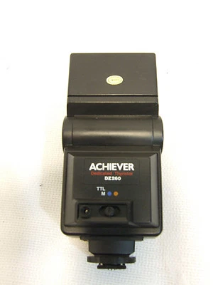 Vintage Achiever DZ260 Adjustable Dedicated Thyristor Flash for Pentax - Image 1 of 4