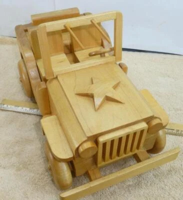 De colección Increíble Hecho a Mano Madera Jeep Willy Wrangler Arte Popular Ruedas Mover Ejército Foto 1 de 4