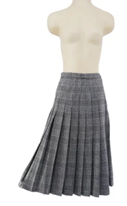 ViNTAGE PENDLETON PETiTE BLACK & WHiTE PLAiD PLEATED WOOL MiDi SKiRT sz/10 w/26 - Picture 1 of 5