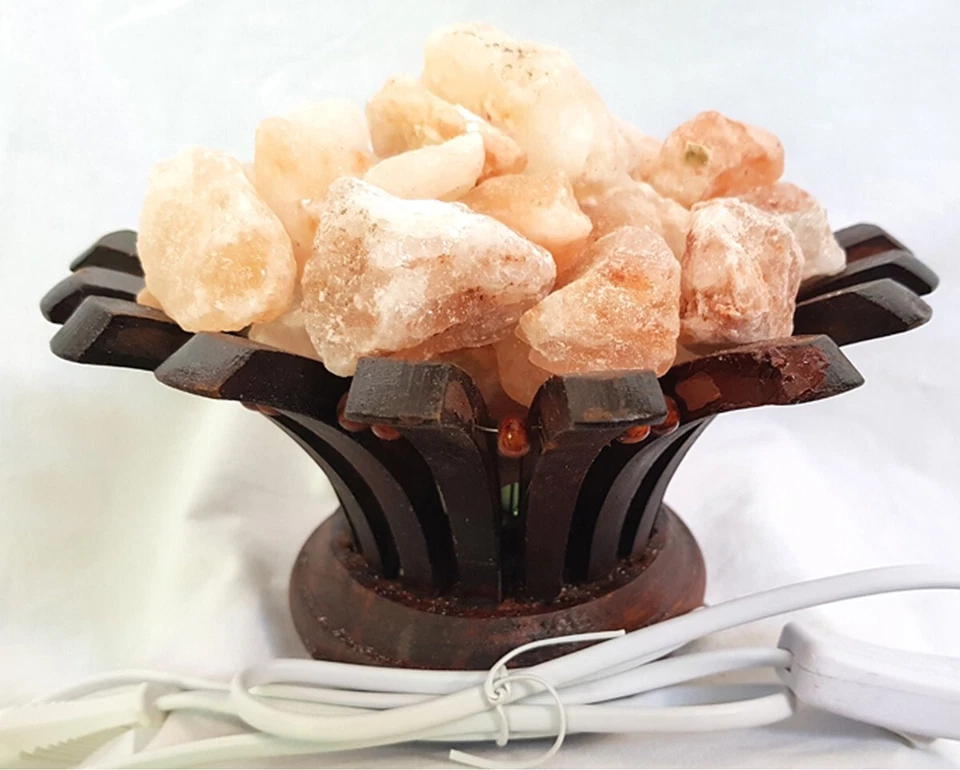 Lampada braciere in legno con cristalli di sale rosa dell' Himalaya - Immagine 1 di 1