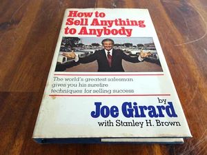 How to Sell Anything to Anybody by Joe Girard Hardcover Edition 1977 - Foto 1 di 4