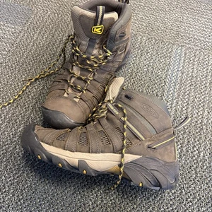 KEEN Boots Men’s Size 10.5 Voyageur Raven/Tawny Olive Leather Hiking - Picture 1 of 6