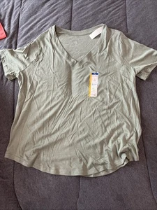 Terra & Sky Women's V-Neck T-Shirt with Short Sleeves Green Size 0X - Picture 1 of 3