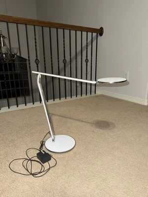 Humanscale Infinity Lamp- LED NOT WORKING - Image 1 of 3