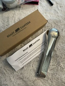 Garlic Press Beast Canteen 18/8 Stainless Steel Easy Use/Clean NIB Free US Ship - Picture 1 of 13