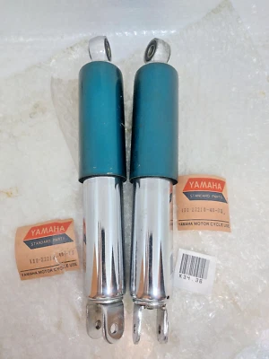 Genuine Yamaha YB80 YB90 YB100 YL2G YL2 YL3 Rear Shock Absorber Suspension NOS - Image 1 of 4