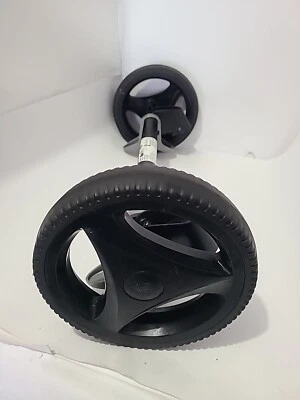 Graco Verb Ck Black Rear Wheel Tires, Axle Bar 2022 Model #2075151 replacements  - Image 1 of 4