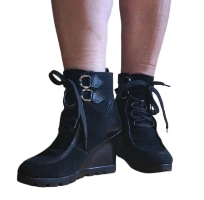 Botín Guess de gamuza de piel sintética Foto 1 de 4