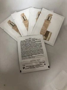 Lot/5 CLARINS Skin Illusion Natural Radiance Foundation ~116.5 COFFEE~Sample - Picture 1 of 3
