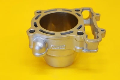 Kawasaki KX250f 2009-2016 cuatro tiempos OEM 11005-0138 cilindro jarra estándar OEM 77 mm Foto 1 de 4